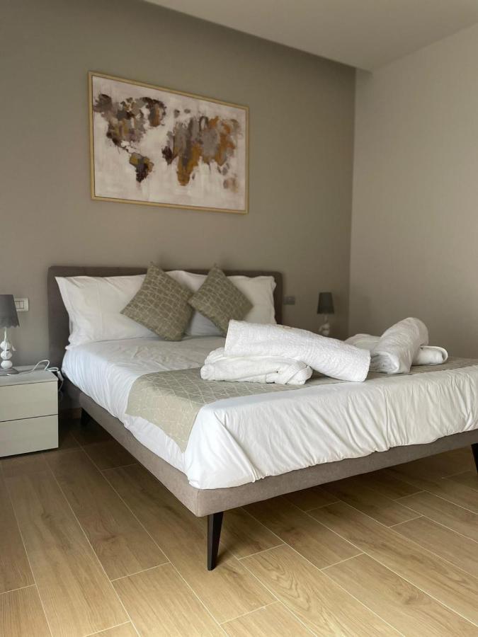 Notti O' Tunn Luxury Rooms In Centro Geraci Siculo Extérieur photo