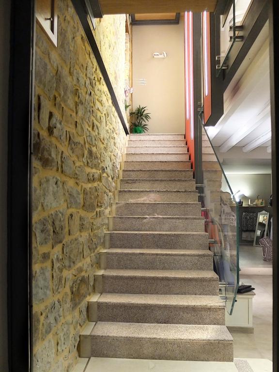 Notti O' Tunn Luxury Rooms In Centro Geraci Siculo Extérieur photo